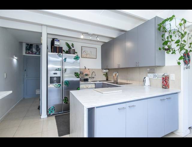 1 BEDROOM APARTMENT FOR SALE IN PLUMSTEAD